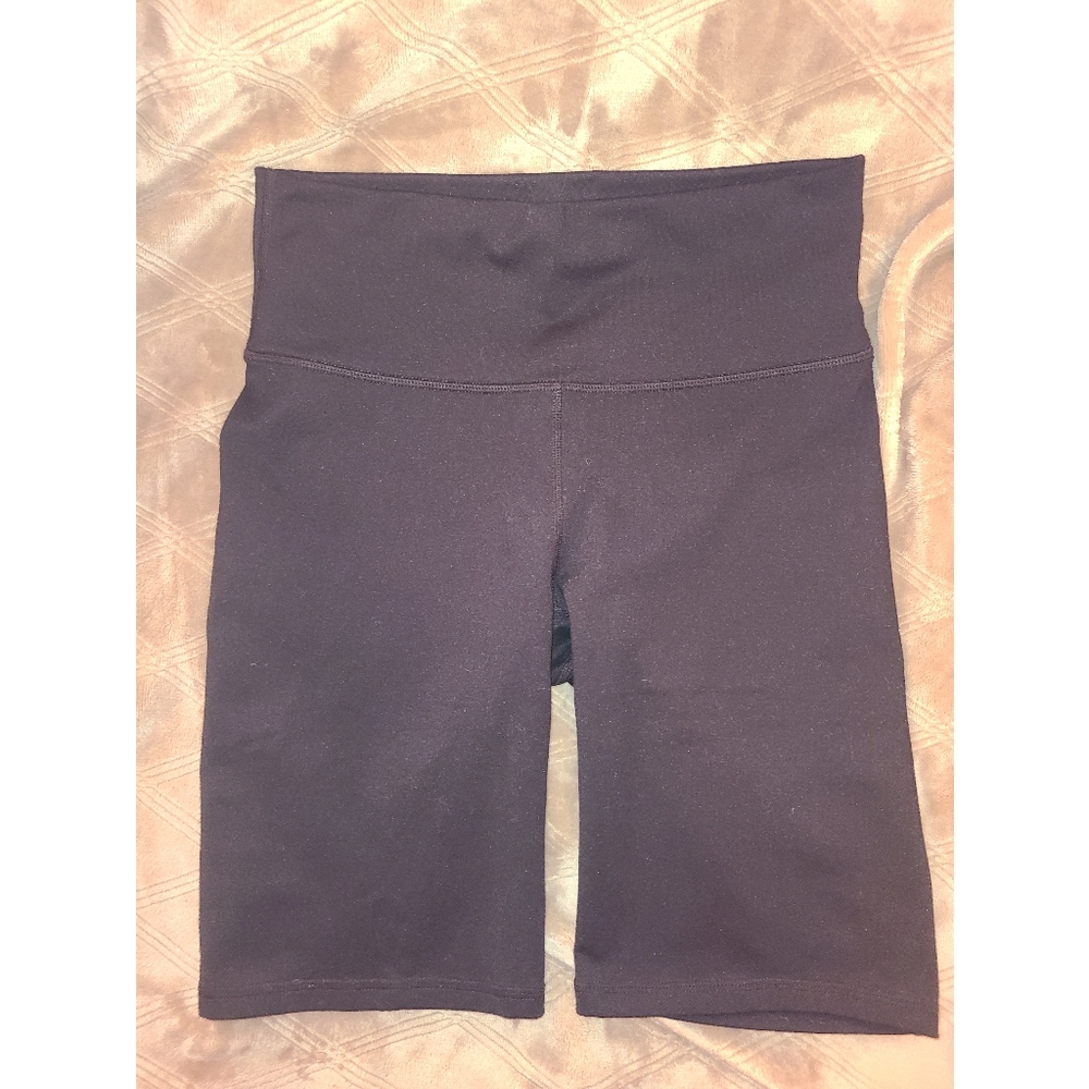 Fabletics Define Powerhold High-Waisted 9" Short - image 2